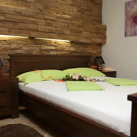 Apartament With Parking Space Orebic, Peljesac - 10251 *