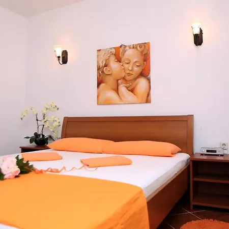 Apartment Apartments With Parking Space Orebic, Peljesac - 10251