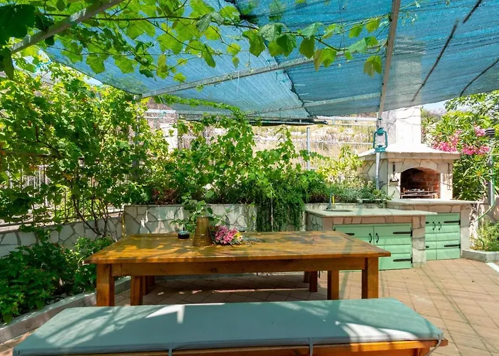 With Parking Space Orebic, Peljesac - 10251 Apartman *