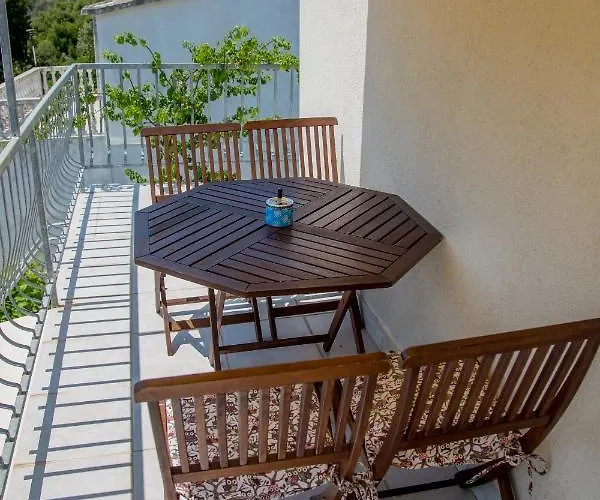 With Parking Space Orebic, Peljesac - 10251